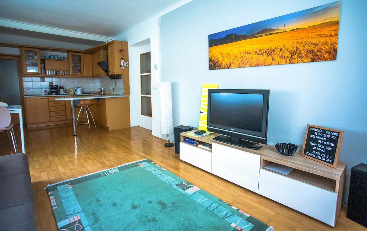 Goldenfields Apartment Kranj Exterior foto